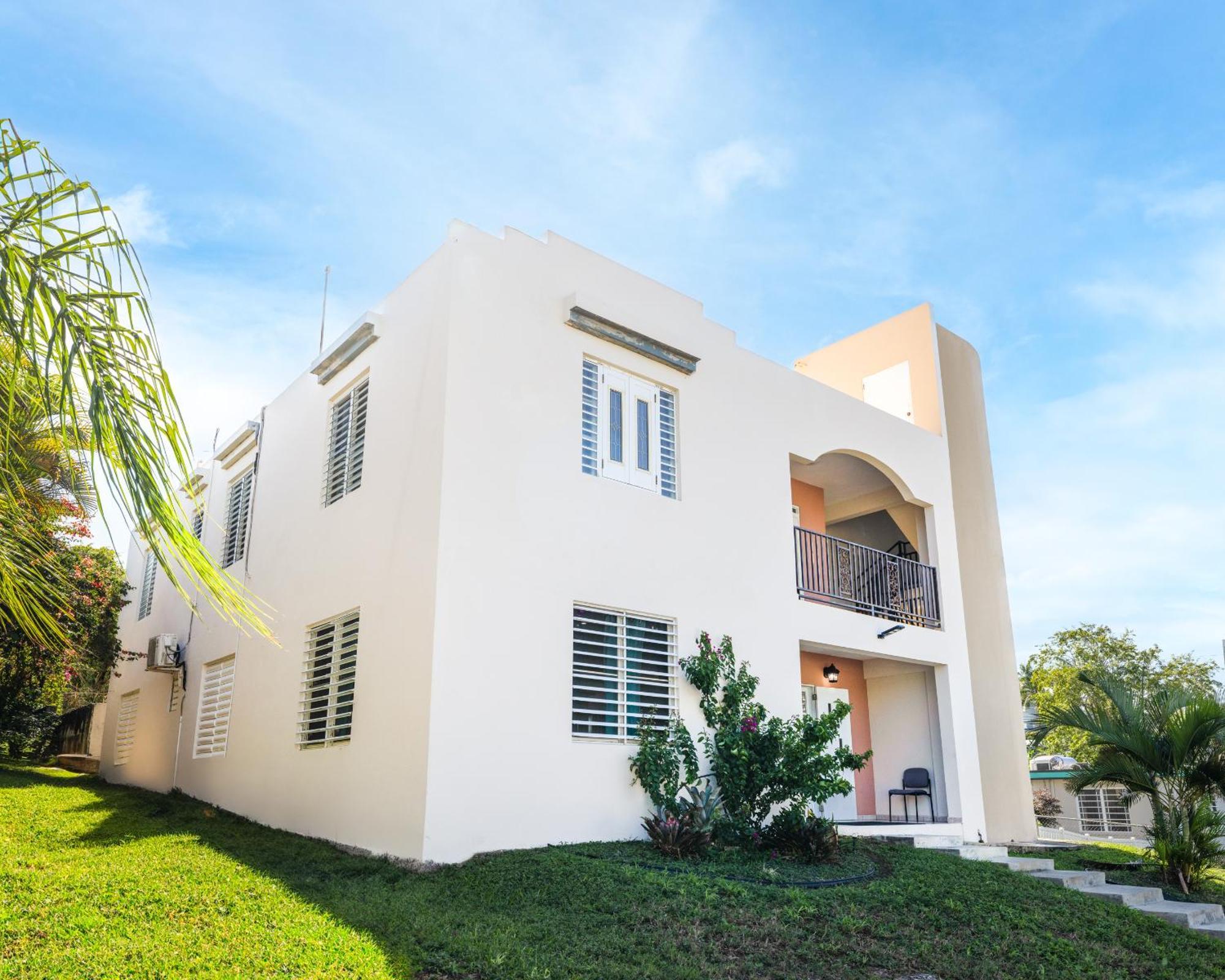 Апартаменты Colinas Del Atlantico Vacational House 1St Floor Исабела Экстерьер фото